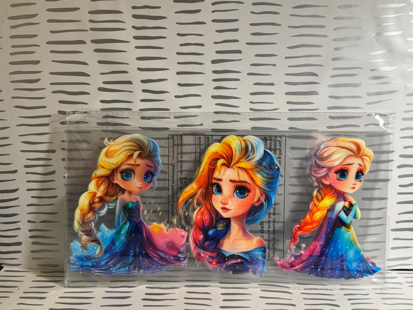 A48 Character wrap Elsa