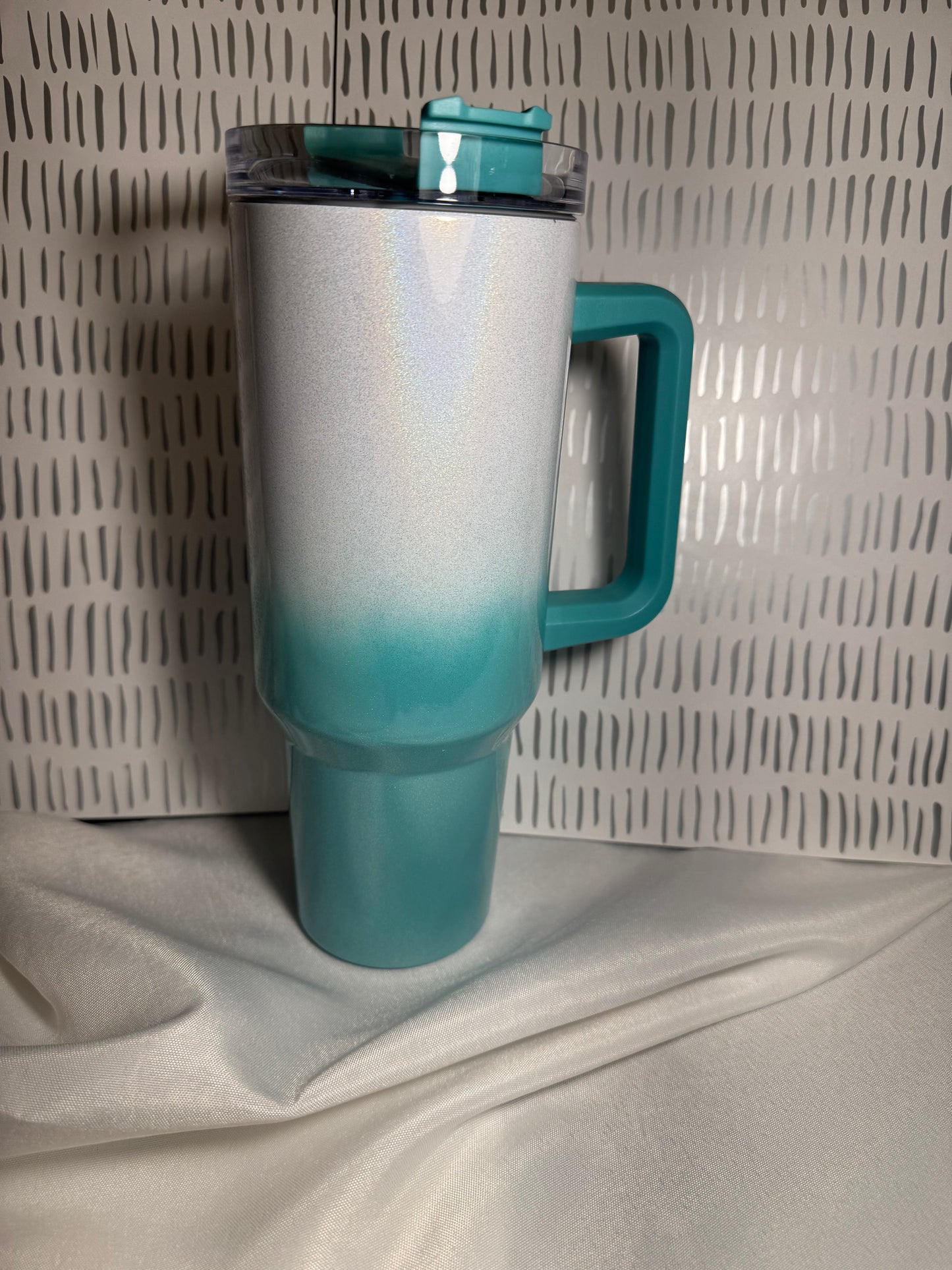 0mbre Tumblers 40 oz.