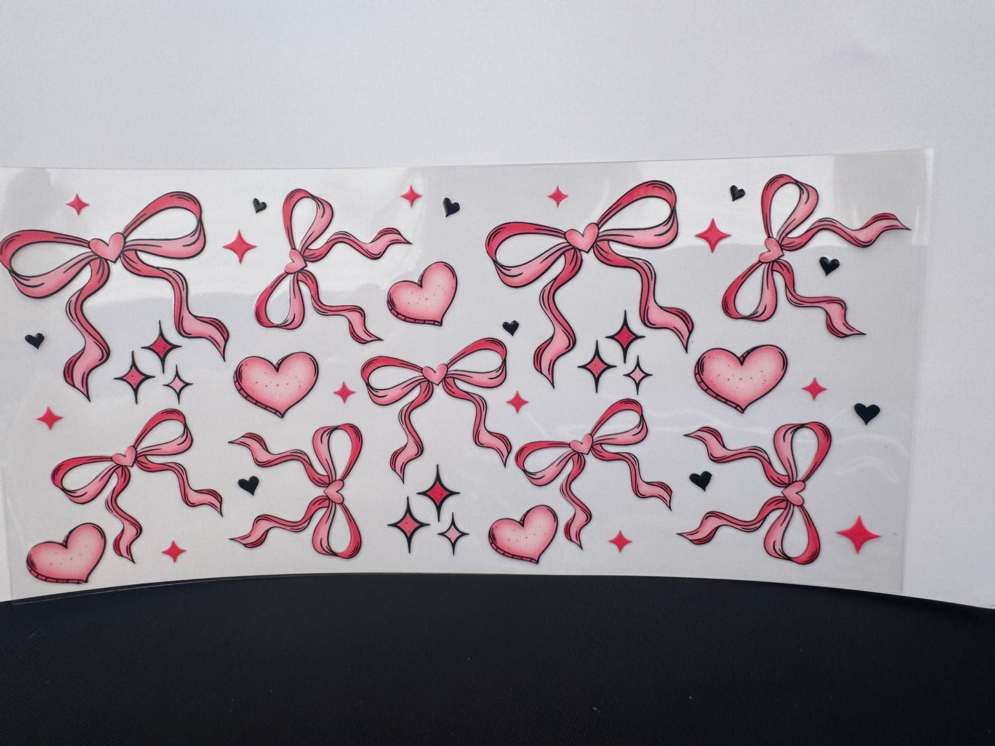 127 Bows and hearts