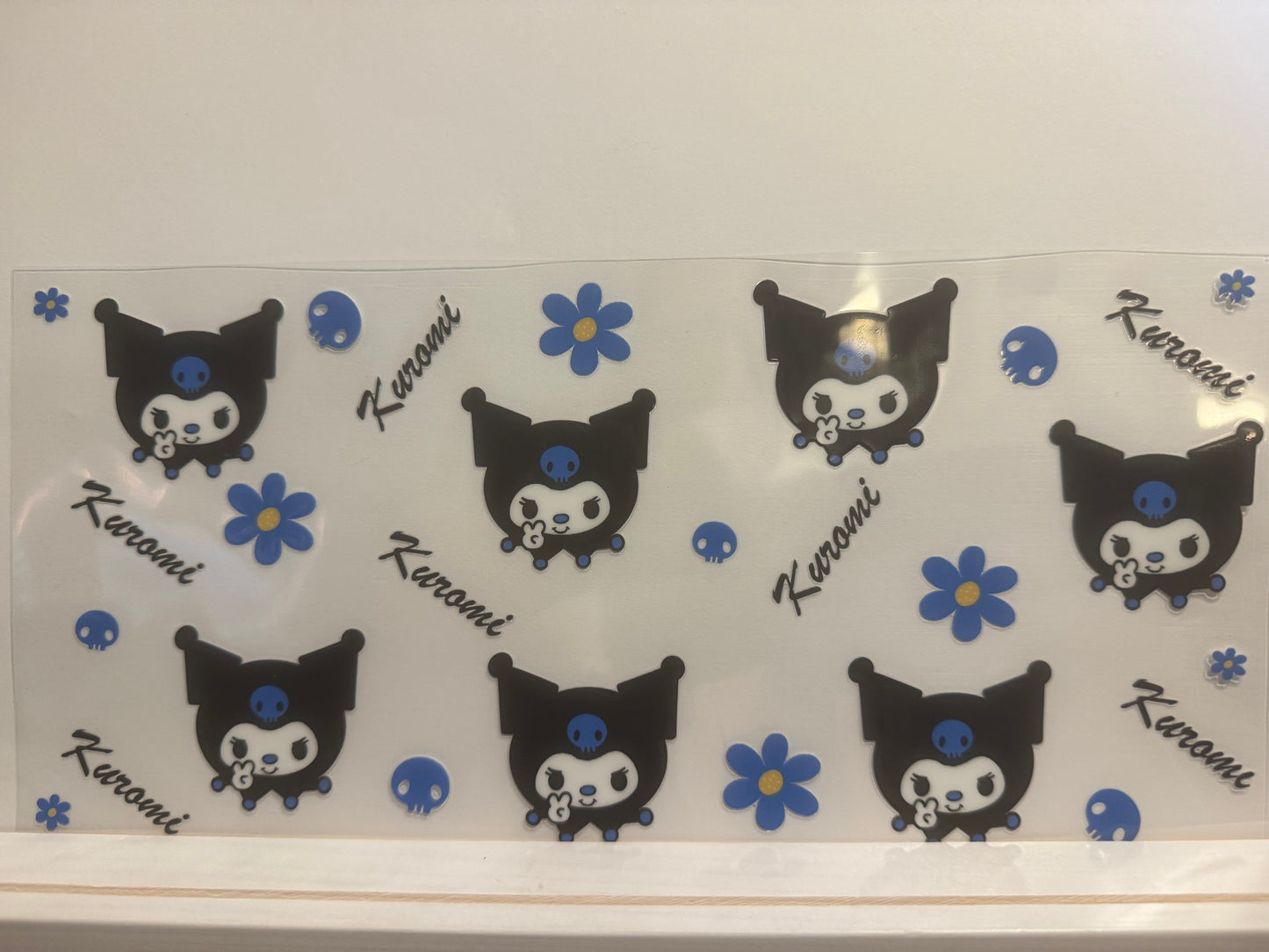 302 Kuromi / Hello Kitty